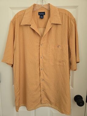 100% Silk Men's Short Sleeve Camp Shirt in Orange Geometric Print, Retro, Fun